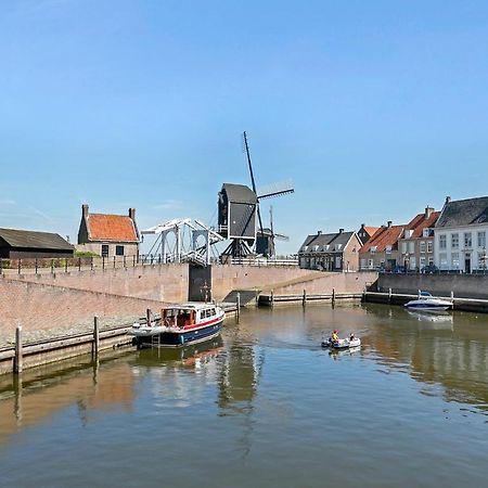 Вілла Complete Characteristic House Heusden Heusden  Екстер'єр фото